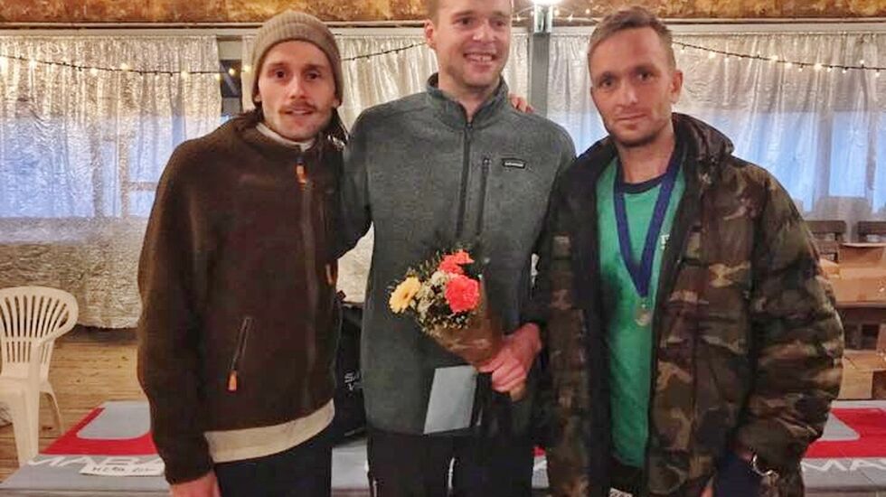 De tre raskeste på 82 km, Patrick Stangby (2), Ola Skatvedt (vinner) og Voktor Samuelsson (3). Arrangørfoto