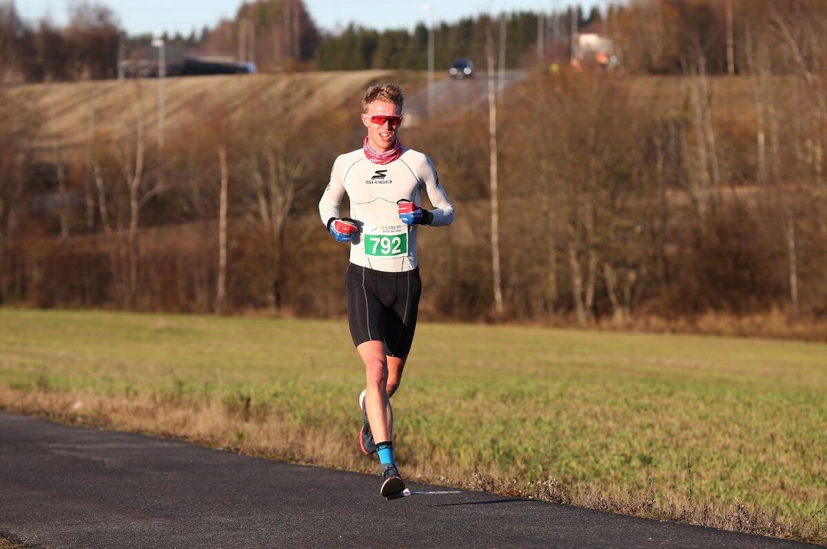 Vintermaraton2018 - Øivind Bjerkseth nummer to på halvmaraton (1280x850)