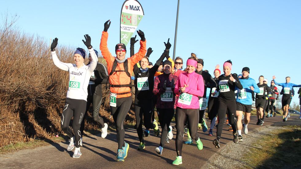 Fartsholdere blir det på alle distanser også i år. Bildet er fra halvmaraton i fjor. (Foto:Olav Engen)