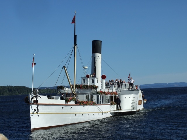 Det er fortsatt gratisbilletter igjen på Skibladner som skal frakte utøvere fra Gjøvik til Brumunddal lørdag ettermiddag. (Foto fra Tour of Mjøsa sin facebookside)