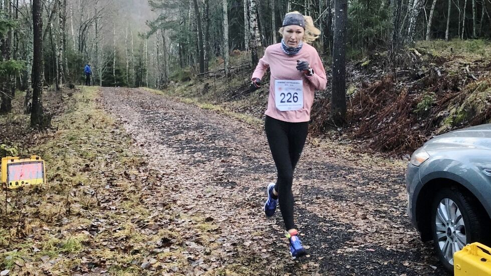 Silje Christiansen ble klar vinner av motbakkeløpet i Vinterkarusellen. (Foto: Asbjørn Ringstad)