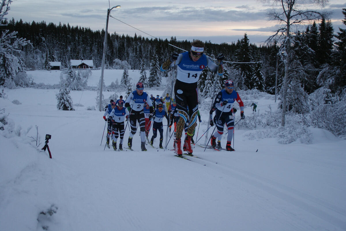 01-Herreteten etter 2 min