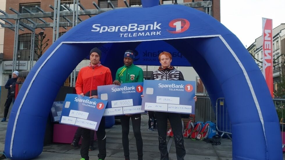 Pallen i herreklassen med Robert Bergstå, Abdalla Targan Yousif og Sindre Berg.