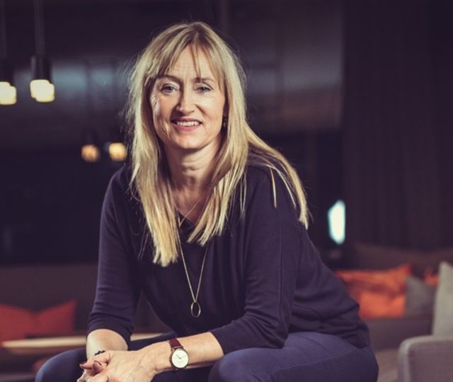 Slik leder du best på avstand