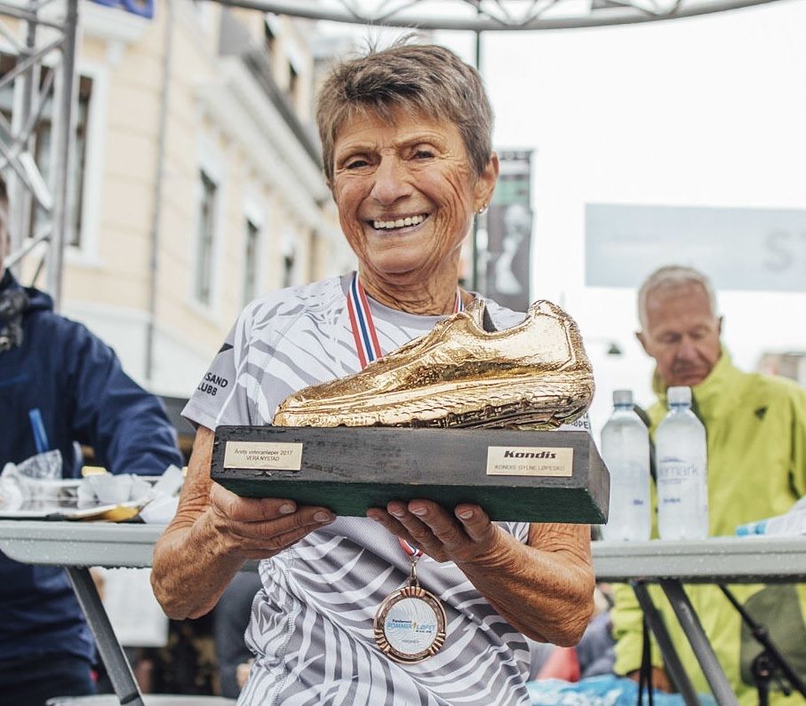 Vera Nystad fikk Kondis' gullsko som årets veteranløper i 2017 og nådde nesten opp i fjor også med 3.40.51 fra Marrakech Marathon, en tid som uansett var årets beste maratonløp på veteransiden ut fra veterantabellene (Arkivfoto/Torleiv Klungeland).