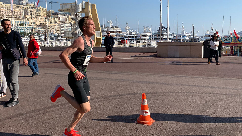 Sondre Nordstad Moen spurter inn til norsk rekord på 5 km i Monaco. (Foto: Mikkel Gisle Johnsen) 