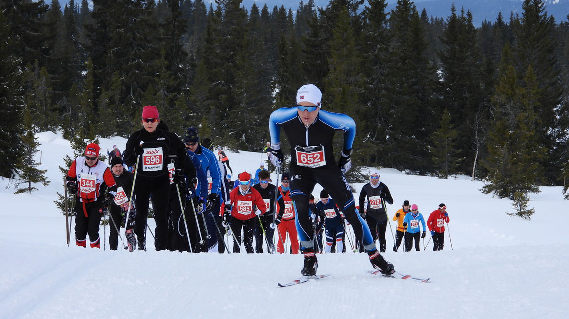 Simen Andreas Sveen, Ring IL og Team Sjujsøen var utilnærmelig på fristil i Hafjell Ski Marathon. (Foto: Stein Arne Negård)