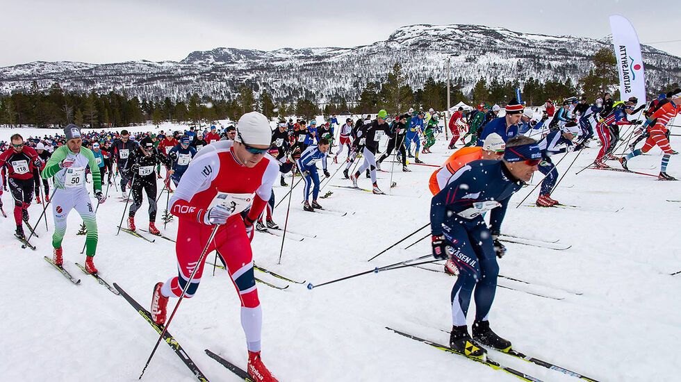 Starten har gått for den 12. utgaven av Skienern. (Alle foto: Enern Oppdal)