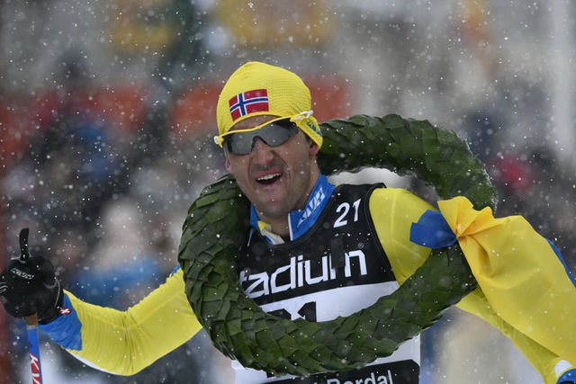 Tore Bjørset Berdal vinner årets Vasalopp.  Foto:  Vasaloppet/Nisse Schmidt