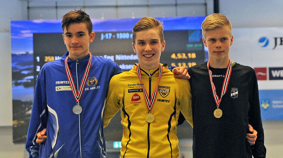 Premiepallen på 1500 meter i G15: Phillip Morken, Mathias Vanem Aas og Benjamin Olsen