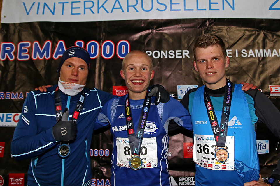 Philip Massacand kan juble over sitt sterke løp. Også Sondre Øvre-Helland og Erlend Jensen gjorde glimrende løp.