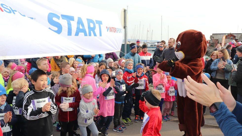 Holmestrand maraton var en løpefest for både små og store i 2019. I år må det dessverre avlyses. (Foto: Geir Einar Flathen)
