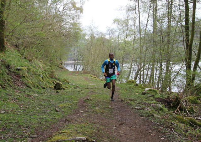 Salim Haroun fra Egersund IK friidrett var suveren i det 5,3 km lange løpet rundt Bersevatnet. Foto: Lise B Hetland.