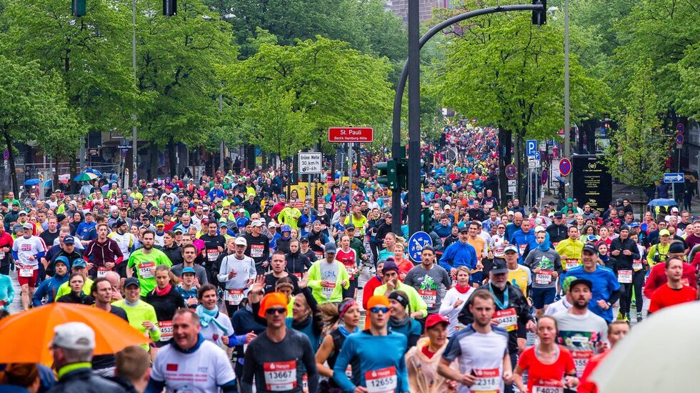 Det var 35000 påmeldte i Hamburg, ca 14000 av dem på maratondistansen. (Arrangørfoto)