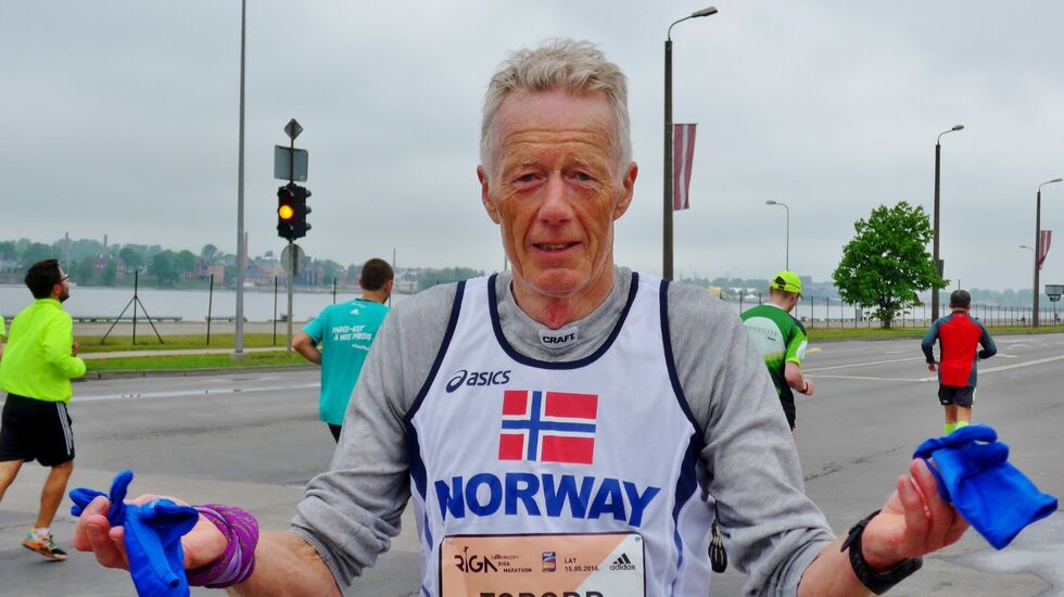 Torodd Lybeck etter Riga maraton i 2016. Bildet er teke av kona, Anne Marit Eide.