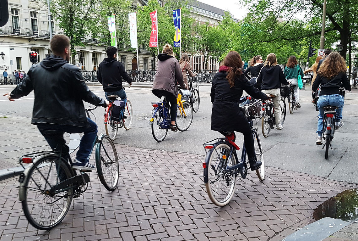 58 prosent av befolkningen i Amsterdam sykler daglig. Her fra morgenrushet. (Alle foto: Bjørn Johannessen)