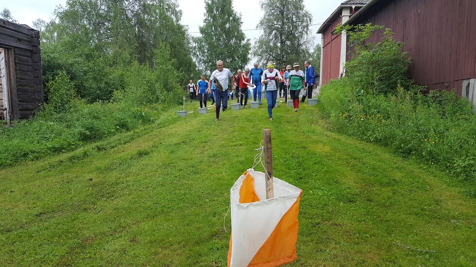 Ut fra start. (Foto: Stein Arne Negård)