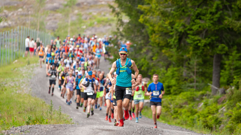 Hele 297 starta i det 50 km lange Romeriksåsen på langs i fjor. I år blir det ikke arrangert. (Foto: Audun Morgestad) 