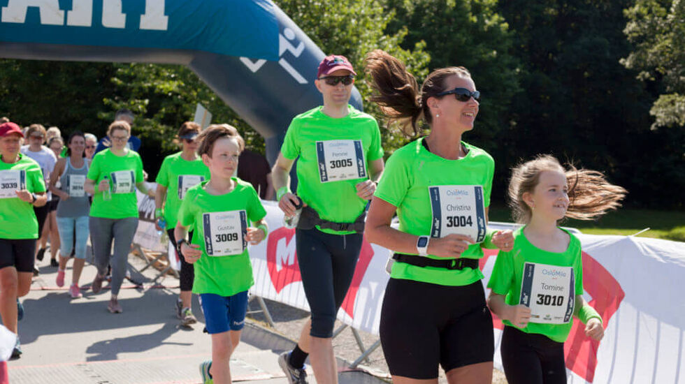 Grønne løpere som løp for Stiftelsen Organdonasjon på OsloMila 2018. (Foto: Svein Busk)
