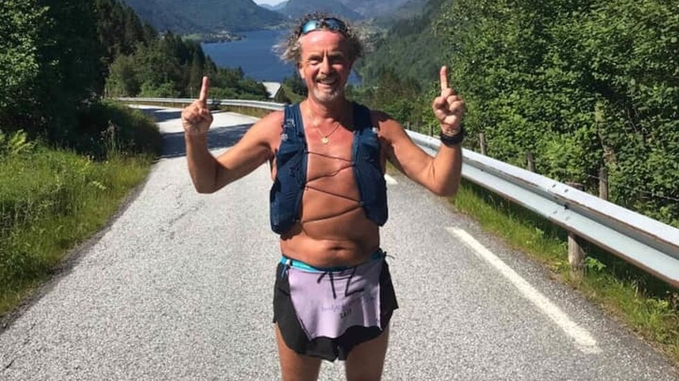 Terje Lyngstad ønsker velkommen til den andre utgaven av Sunnfjord Ultra - og satser selvsagt på like flott vær som i fjor. (Foto: Rolf Årdal)
