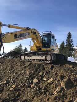 Komatsu 290