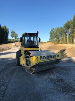 Bomag 213 D-5