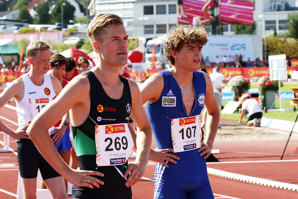 Filip Ingebrigtsen tok seg greit til finalen. Hans-Magnus Haukøy som startet i samme bane kom seg ikke videre.