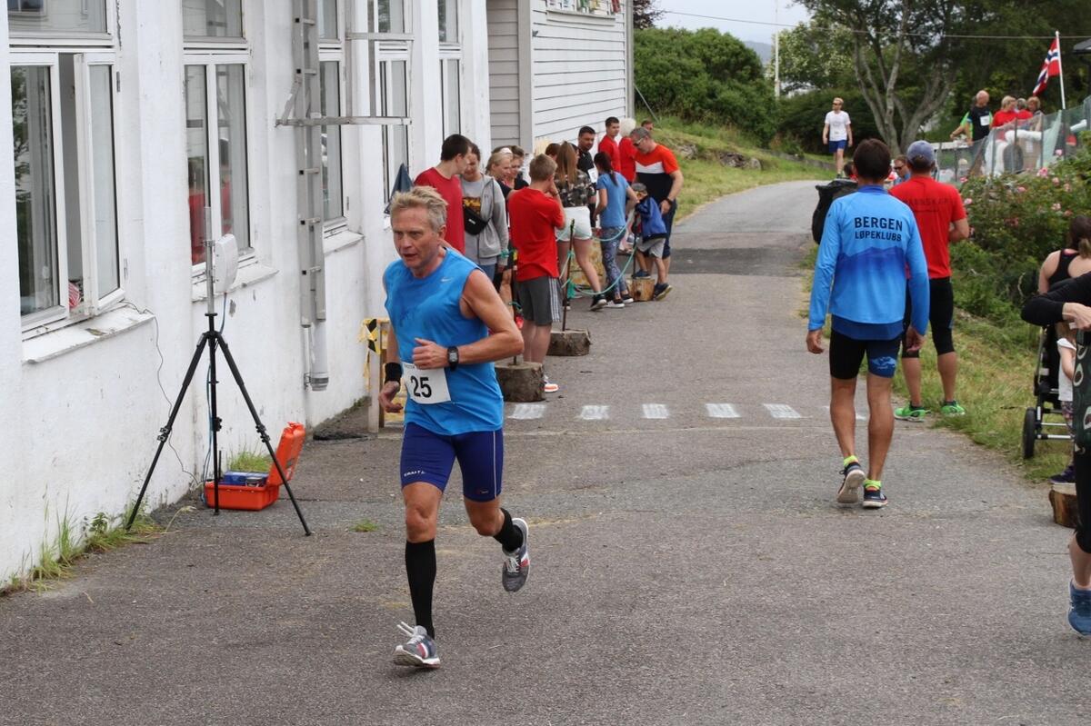 IMG_0185_Lars_Olav_Knutsen (1280x852)