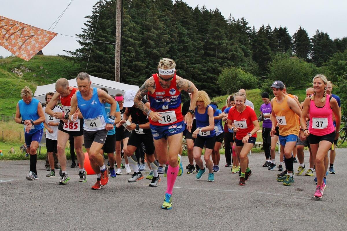 IMG_0035_Start_maraton (1280x853)