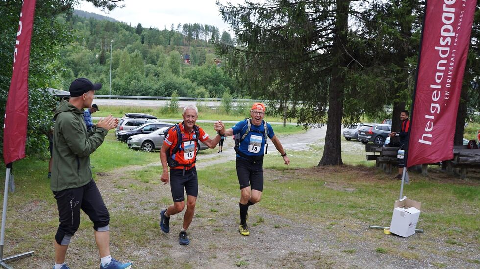 Svenn Petter Hermansen og Anders Stornes​ var to av de 23 som fullførte Telegrafruta Ultra.(Arrangørfoto)