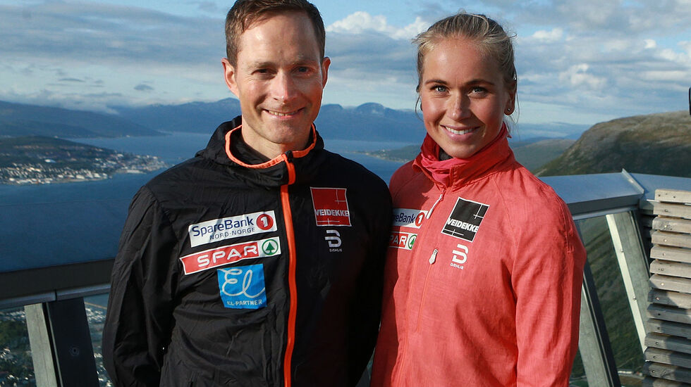 De to beste i Ekstremløpet: Eirik Haugsnes og Silje Theodorsen er fotografert på toppen av Fjellheisen. De representerer Team Veidekke Nord-Norge er Eirik trener og Silje blant landets mest lovende langrennsløpere. (Foto: Kjell Vigestad)