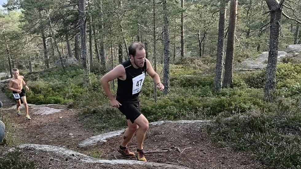 Dagens nest beste i motbakkene, Kjell Magne Mangerud fulgte av 3. mann Somdre Harstad Rinde. (Foto: Rune Romnes)