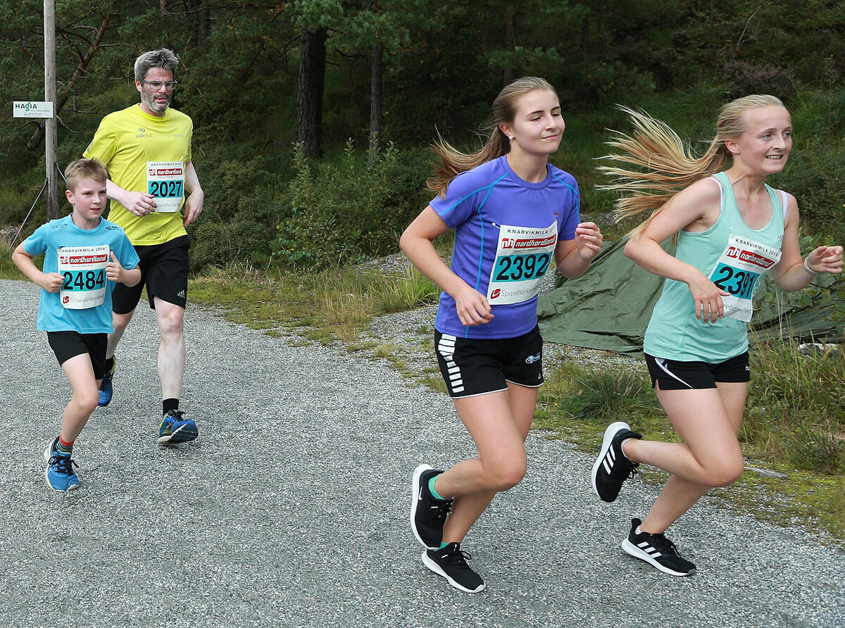 10km_i_Brekkeloeypa2_1260_AZ3T4385