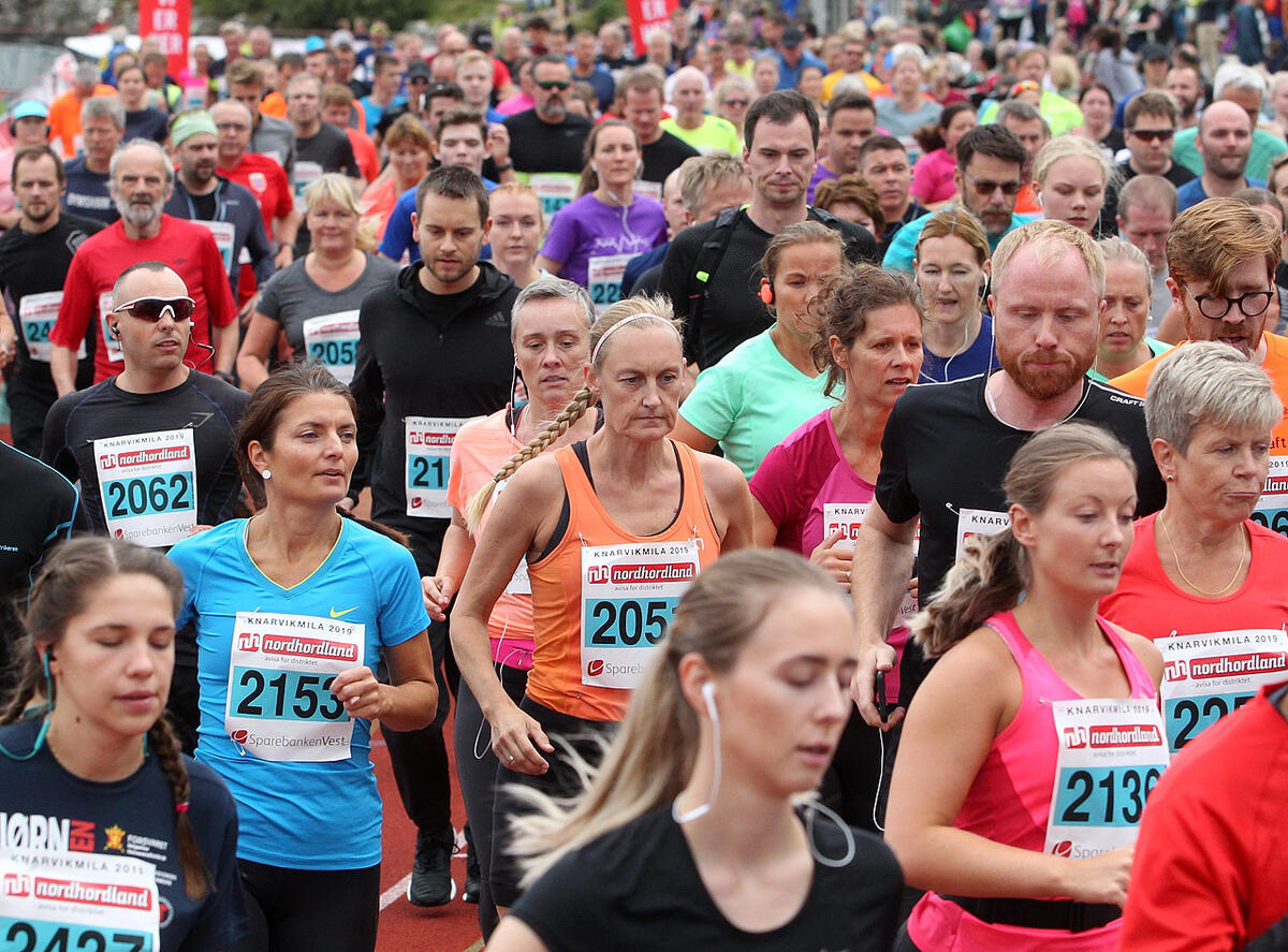10km_Start4_tett_paa_1280_A20G0153