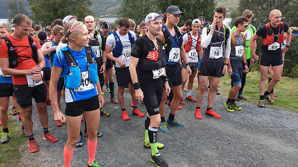 Fra starten på maratondistansen i 2019. (Foto: Anders Tøse)