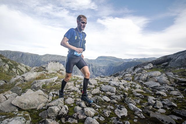 Jørgen Møklevik Austvik førte an over vidda. (Foto: Kai-Otto Melau / Xtremeidfjord)