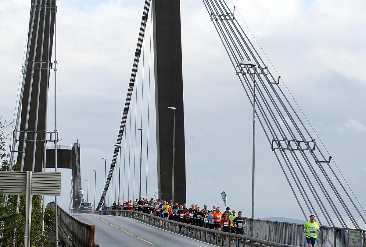 Halv_Hagelsundbroa_fartsholder_2timer_1280_A20G1572