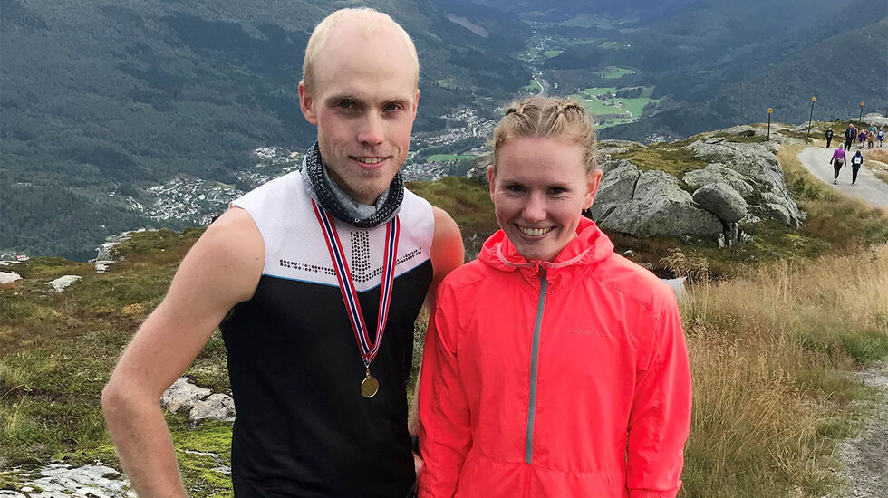 Andreas Skylstad og Karoline Holsen Kyte tok kvar sin klare siger. (Foto: Bystien Førde Opp)