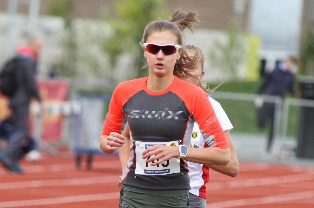 IMG_2974_J17-J1819-3000_Tora_Hayler (1280x850)