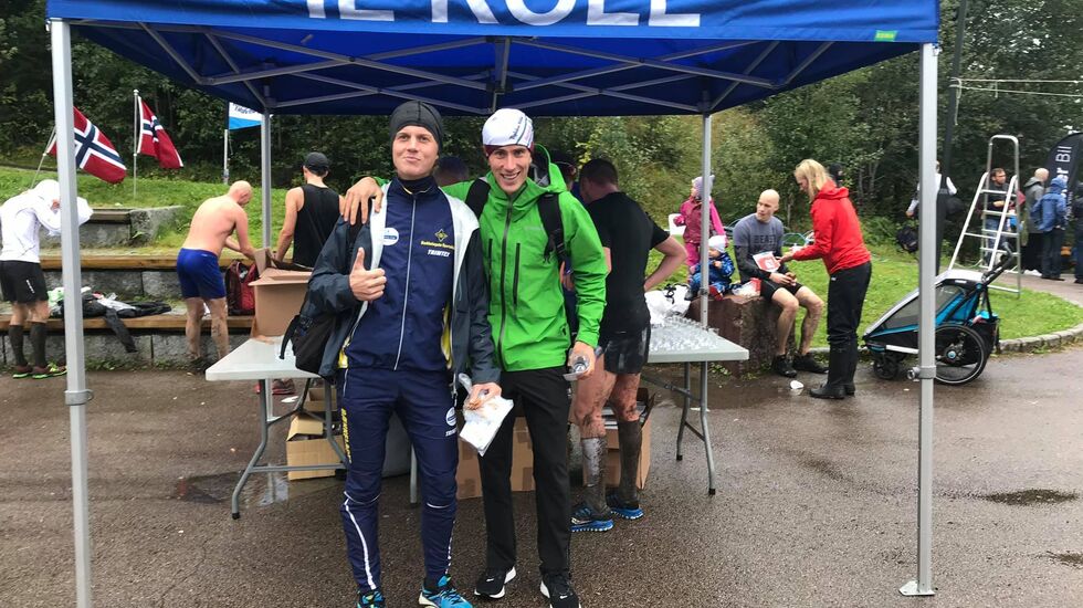 Britiske Alan Cherry og svenske Simen Wästlund var raskest i lørdagens våte Heltraver'n. (Foto: Nordmarkstraver'n)