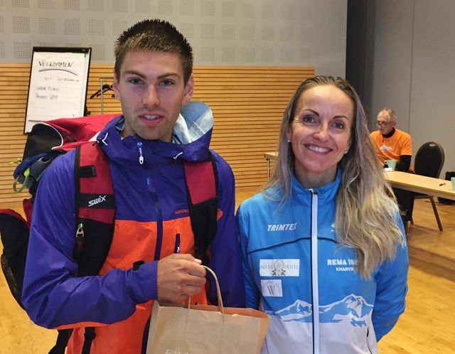 Vinnerne Anita Iversen Lilleskare og Geir Steig satte begge løyperekord i Balestrand Opp. (Arrangørfoto)
