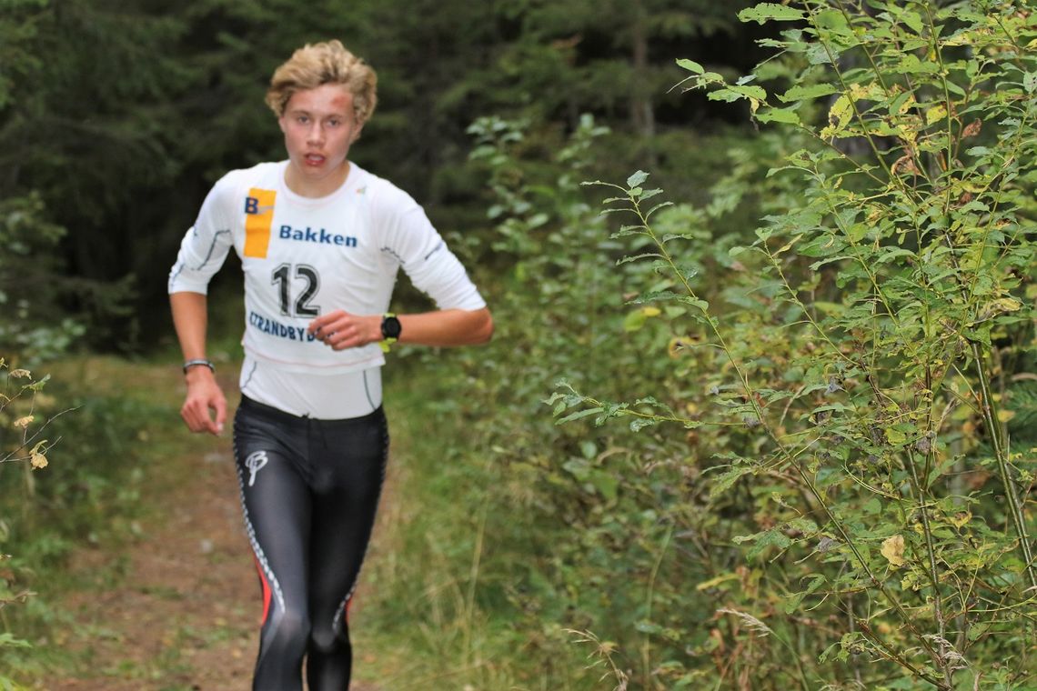 Østen Midtsundstad vant høstens Stavåsbratta Opp med 20 sekunder foran Sigurd Nordaas.