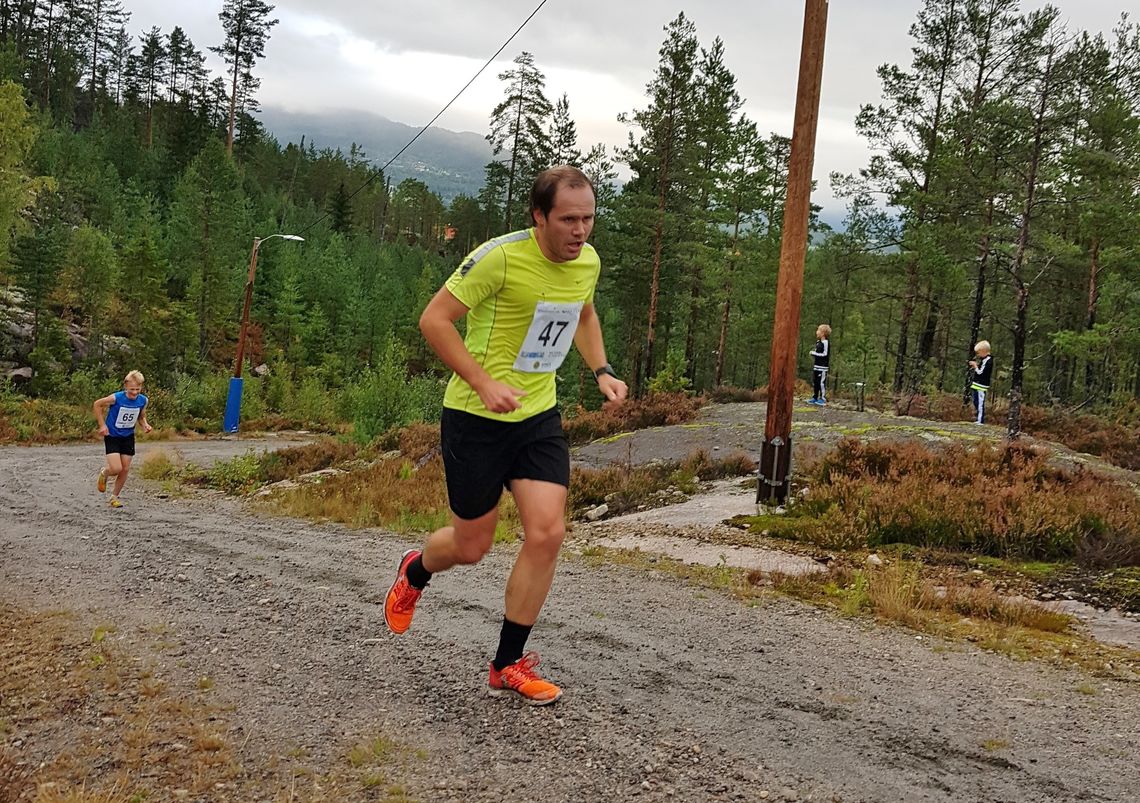Karl Magnus Mangerud vant 6. løp i Sport 1 Karusellen. (Foto: Iver Fjelldalselv)