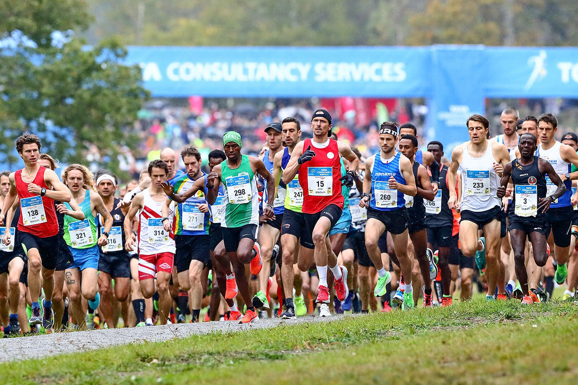 Start: 12389 fullførte den 55. utgaven av 30 km-løpet i Lidingöloppet. (Foto: arrangøren)