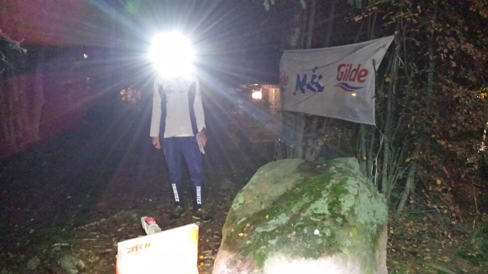 Målpost i motlys. (Foto: Stein Arne Negård)