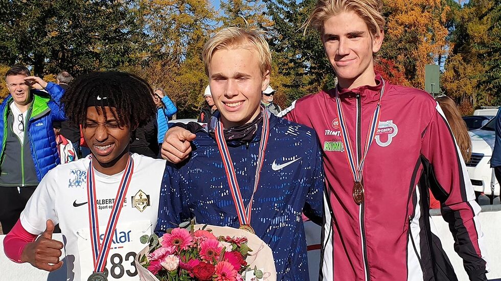 Pallen med Rabi, Stavik og Vedvik. (Foto: Runar Gilberg)