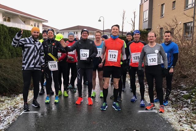 Startfeltet på Ålesund Nyttårsmaraton 2018