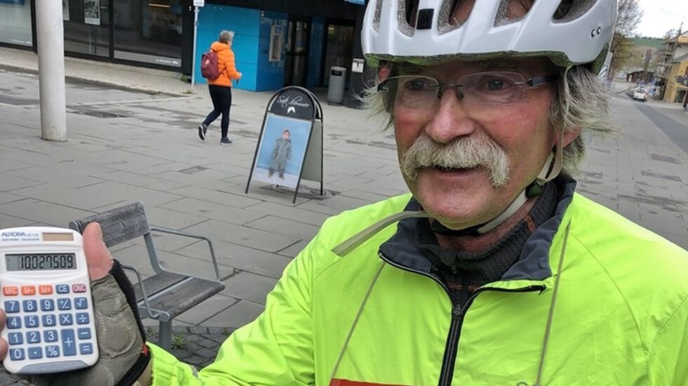 Vidar Dvergedal er hovedansvarlig for Kondis' løypemåling, og måler selv løyper over hele Østlandet. Her fra måling av Friskasmila på Gjøvik tidligere i år.