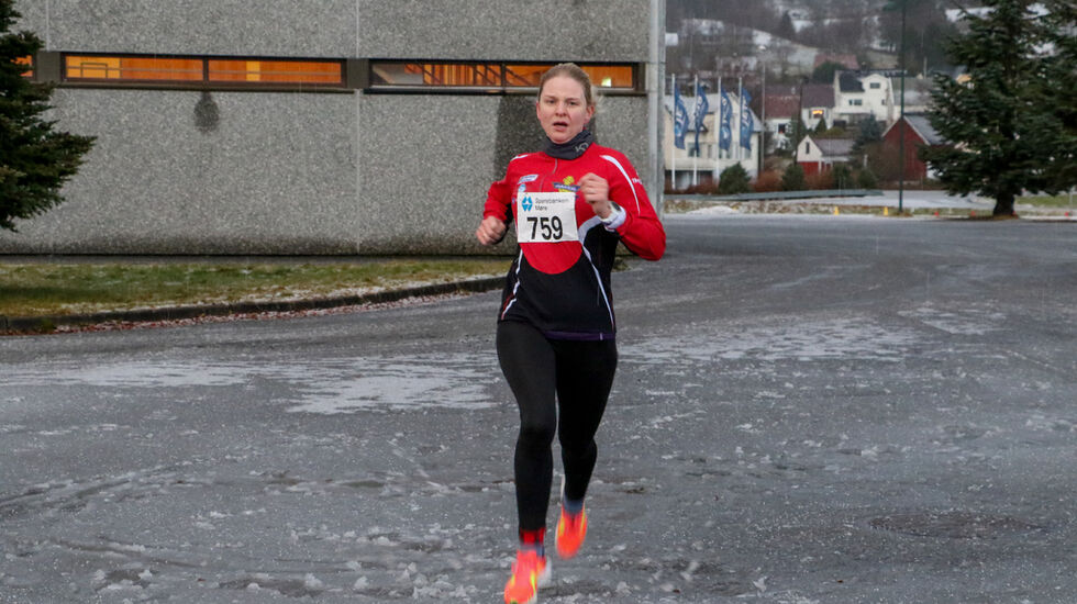 Oda Renate Topphol, Hareid IL. Foto: Martin Hauge-Nilsen.