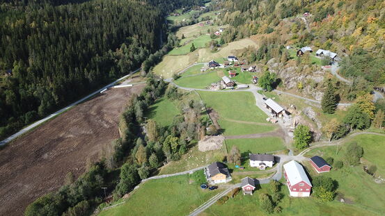 Oversiktsbilete som viser garden Sud-Svartal og område som er omfatta av Utvalde kulturlandskap i Svartdal